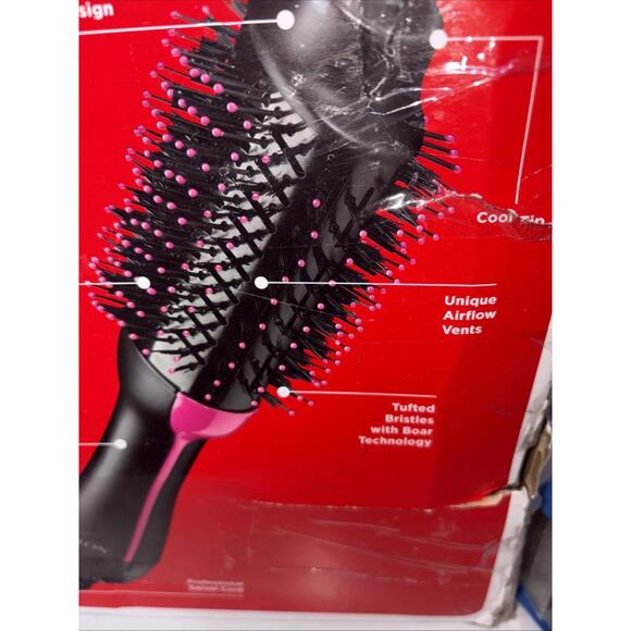 Revlon RVDR5222N1 Oval One-Step Hair Dryer and  Volumizer - Picture 6 of 8